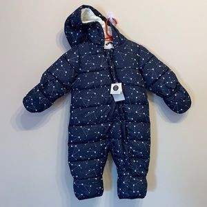 Baby constellation/star print snowsuit NWT 6-12 months… 